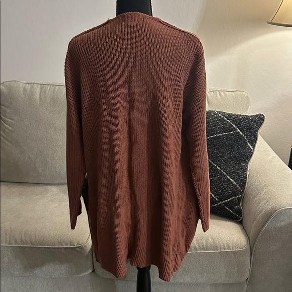 Universal Thread Rust Cardigan - Picture 3 of 4
